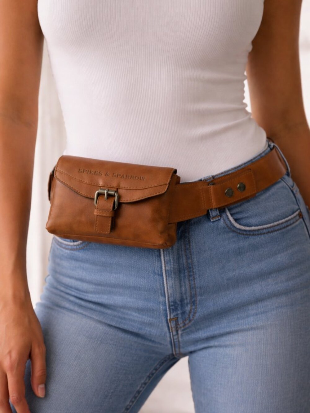 SPIKES & SPARROW Leather Front Pocket Big Waist Belt Bag Fanny Pack Tan